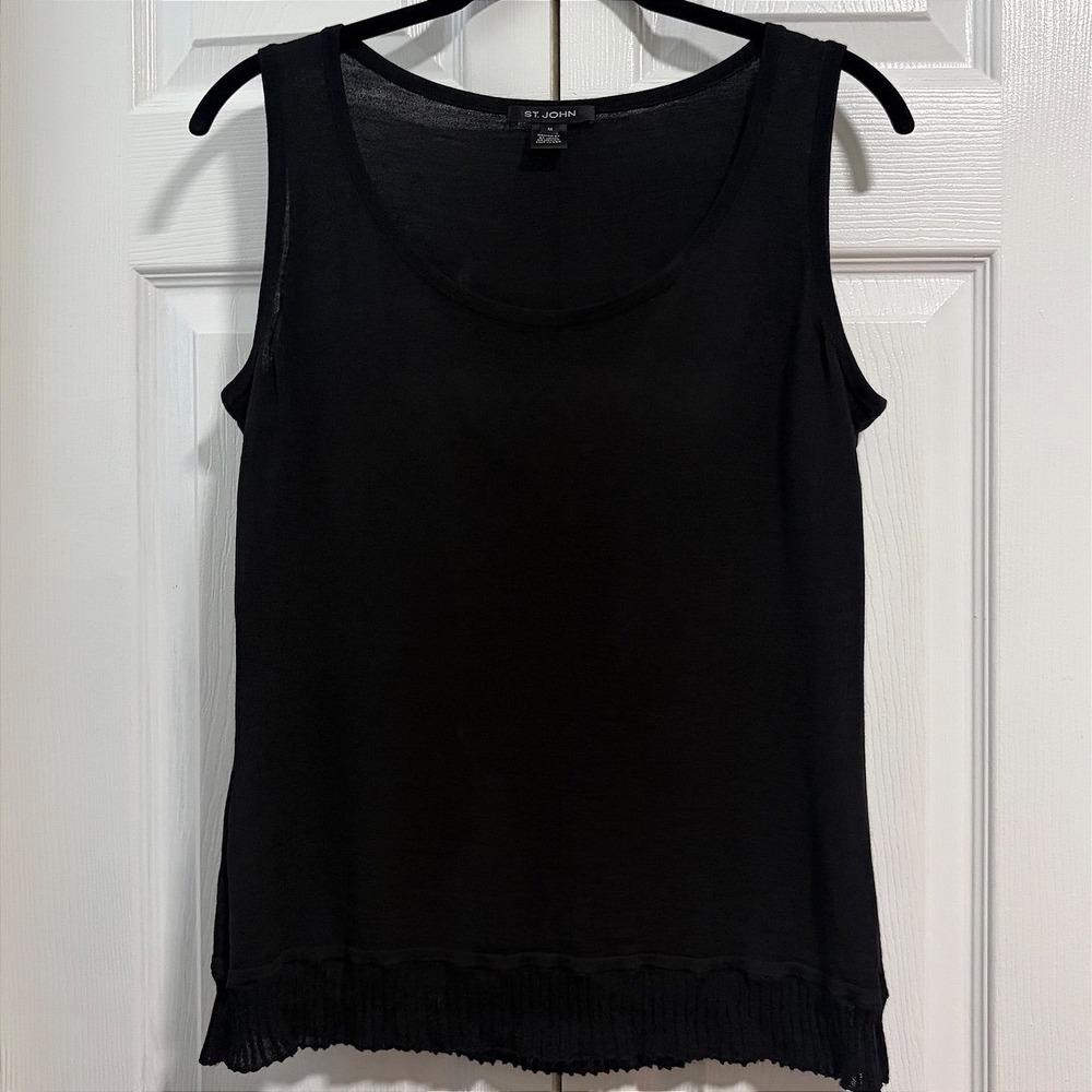 St. John Black Knit Tank Top Scoop Neck Pleated Ruffle Hem Shell Womens Medium
